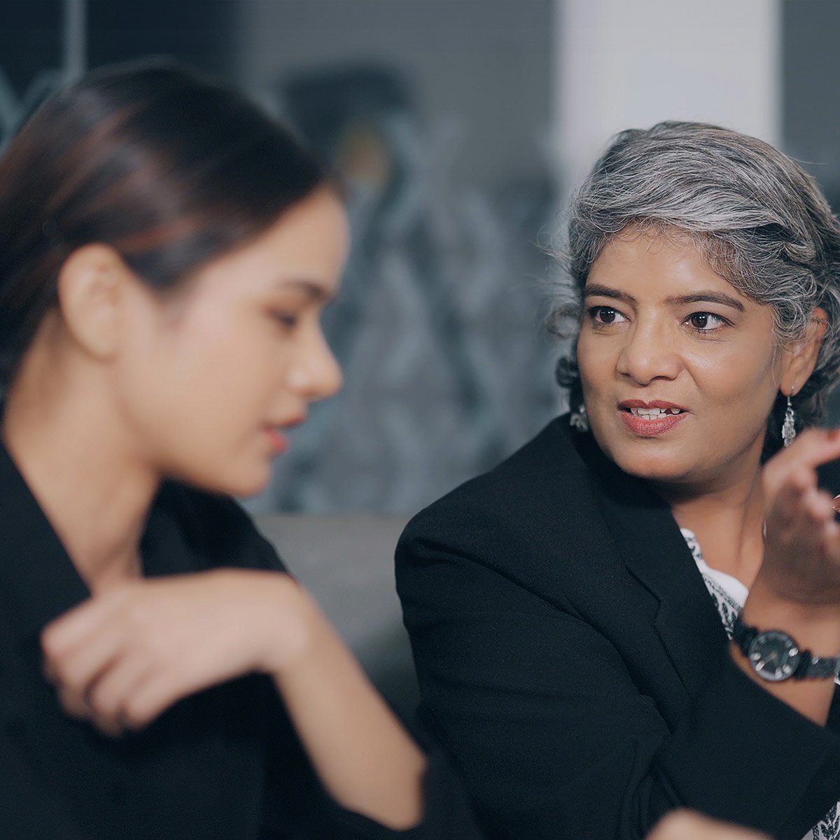 中英文協議的準備和審查